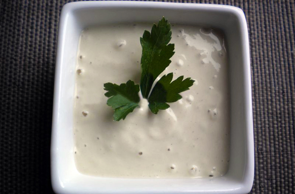 saltsa-taxini-tarator