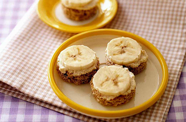 psomi me taxini kai banana